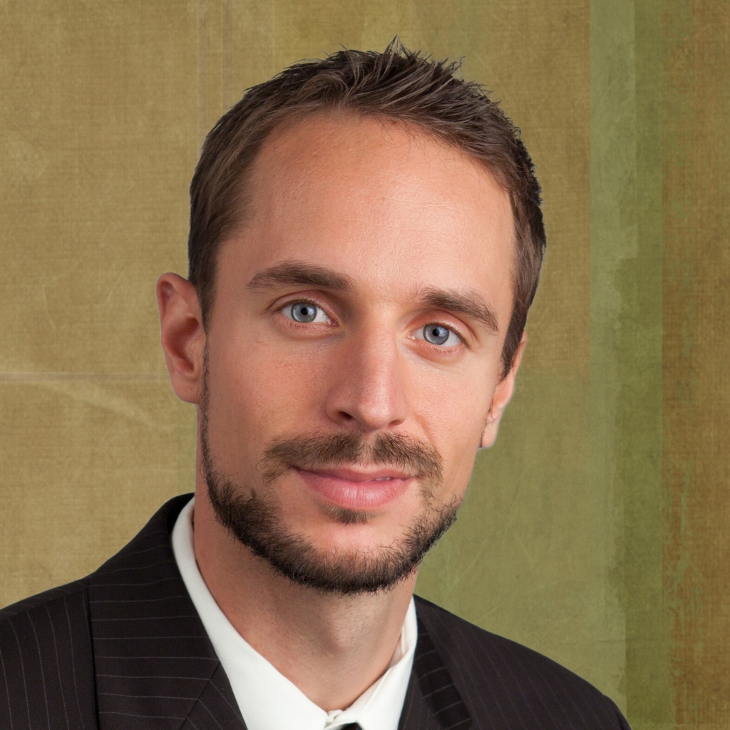 DanielBinus-0025-1028